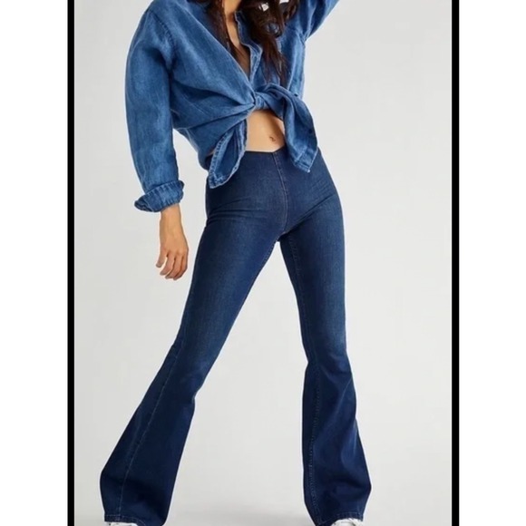 Free People Denim - Free People Penny Pull On Flare Jeans size 28 boho retro hippie Festival